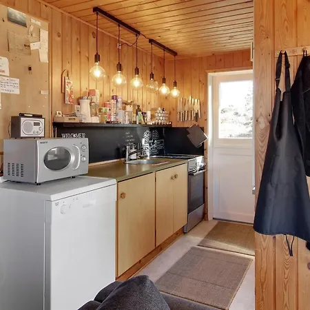 Fridborg - 1km From The Sea By Interhome